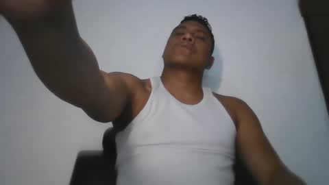 latinrayf online show from November 8, 3:59 pm