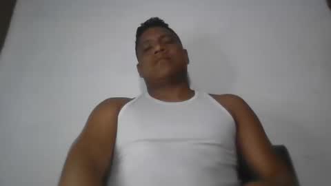 latinrayf online show from November 2, 5:29 am