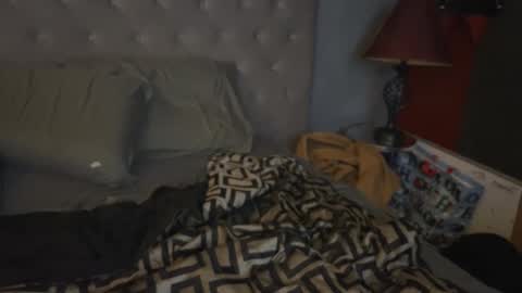 lauafterdark online show from January 10, 7:36 am