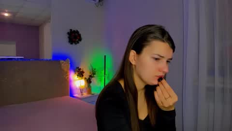 Laura online show from January 14, 6:21 am