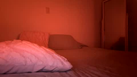 laura online show from January 18, 3:48 am