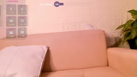   online show from February 13, 9:18 pm