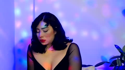 laura_pink01 online show from February 12, 2:14 am