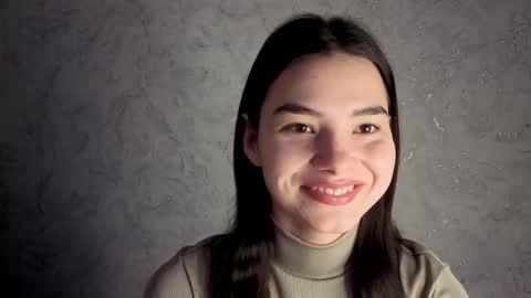 Laura online show from February 12, 6:39 am