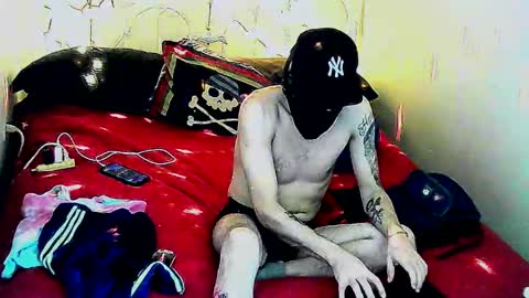 lauradecuada2 online show from September 23, 4:23 pm