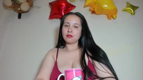 laureen777 online show from March 2, 12:01 pm