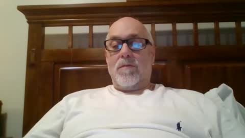 laurel16 online show from January 11, 3:45 am