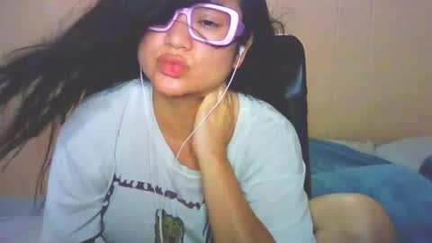 onlyfan laureng7 - 7 laureng2 online show from January 16, 5:05 am