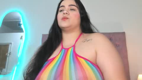 laurenlaine online show from May 13, 12:20 am