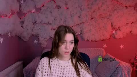 Laure online show from March 11, 1:47 pm