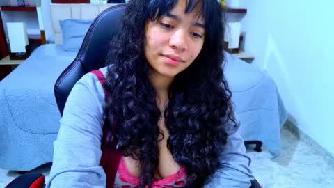 laurent online show from November 13, 3:31 am