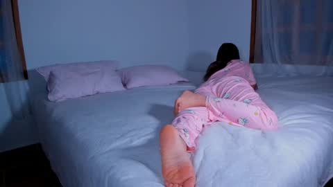 Lucie  online show from March 6, 12:10 am