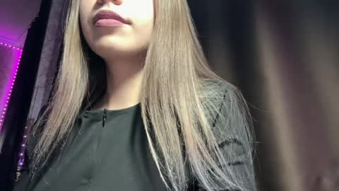 Rebecca online show from April 8, 2:09 pm