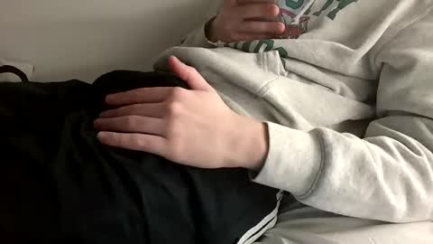 laveudos online show from January 18, 9:34 pm