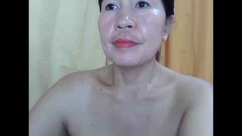 lavine1983 online show from March 25, 11:11 pm