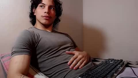 ZAmbrano online show from April 20, 5:21 am