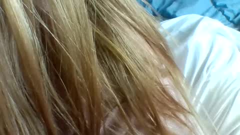 layannalea online show from March 10, 8:23 pm