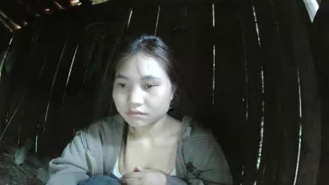 layla_999 online show from March 30, 1:06 am