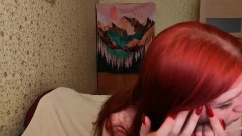 layla_glam online show from June 7, 3:06 pm