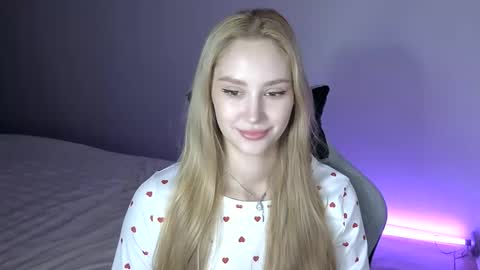 LaylaPretty001 online show from January 15, 6:00 am