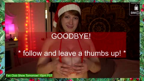 Snapshot of laylas_universe chatting on December 17, 9:07 am Layla Universe online show from December 17, 9:07 am