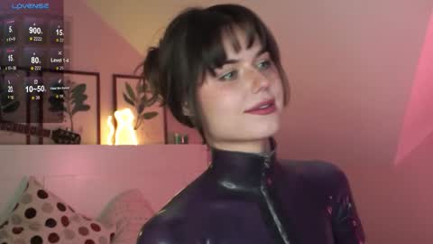 Pansy online show from November 7, 4:42 pm