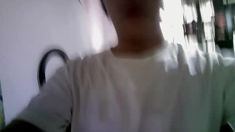 Snapshot of le_petit_princeb612 chatting on September 9, 3:34 pm andres online show from September 9, 3:34 pm