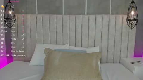    online show from November 3, 5:58 pm