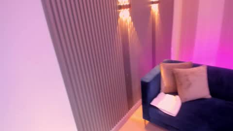 Leah  Greyy online show from March 5, 11:52 am