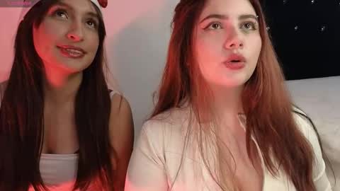 leah_moon11 online show from December 17, 3:46 am