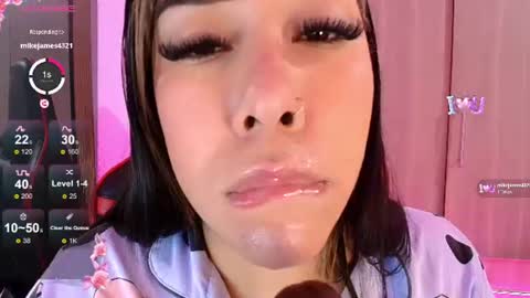 leah online show from July 7, 6:26 am