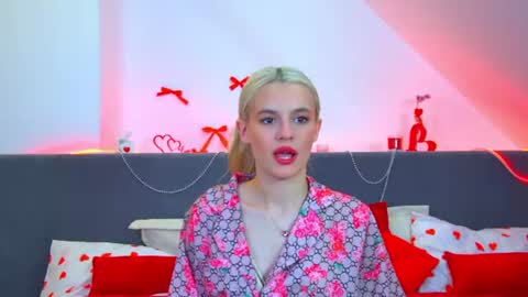 Lea online show from July 10, 7:13 am