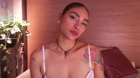 Hey Im Lea online show from September 17, 10:13 pm