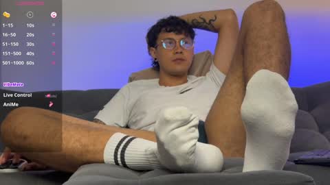 leaneseb online show from May 31, 11:53 am