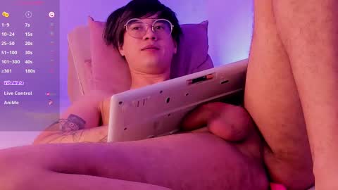 leaneseb online show from March 5, 12:11 pm