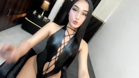 leanna online show from November 4, 4:41 pm