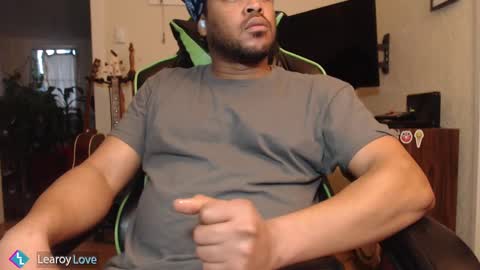 Learoy online show from March 4, 1:45 am