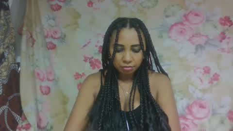 leatiana online show from April 1, 6:49 pm