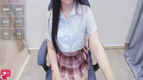 Lee online show from March 15, 3:37 pm