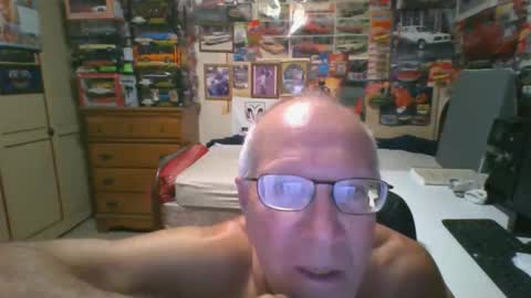 leezamm1132 online show from May 9, 11:38 am
