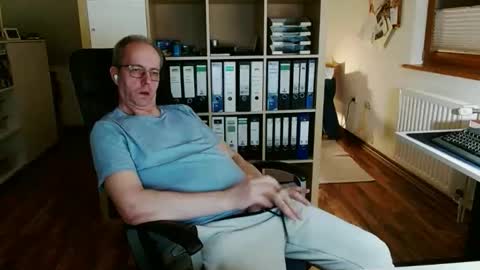 Dave online show from March 15, 12:15 am