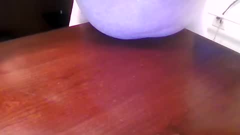 leglvr123 online show from November 6, 4:43 pm