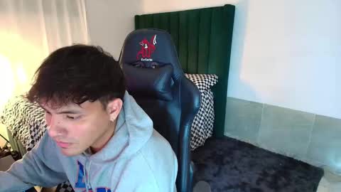  Lei  online show from January 7, 4:39 am