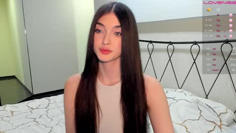 Leila online show from January 31, 7:51 pm