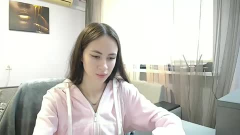 Leila online show from October 7, 9:16 am