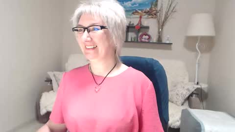 Leila Kinky online show from February 20, 6:26 am