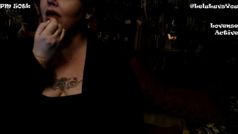 Lelu Fallas online show from January 4, 5:27 am