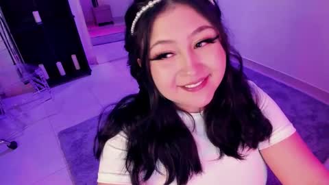 Lenna Kang online show from March 10, 10:13 pm