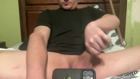 Snapshot of lennyhenny2024 chatting on October 27, 11:10 am lenny online show from October 27, 11:10 am