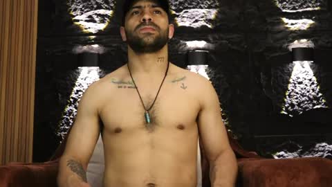 Leo  Diaz online show from May 17, 11:14 pm